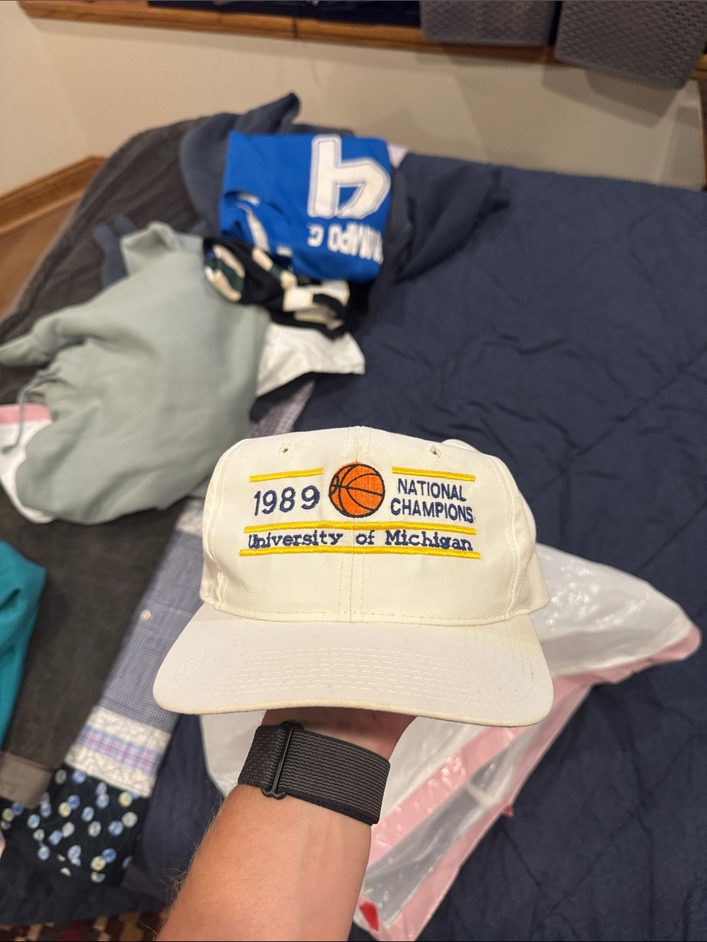 STARTER White Snapback Hat with Small Logo Patch